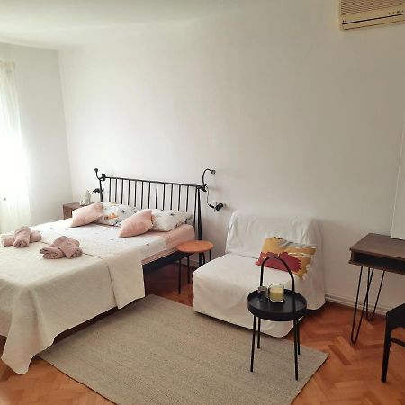 Apartment Nino In Pula Ngoại thất bức ảnh