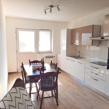 Apartment Nino In Pula Ngoại thất bức ảnh