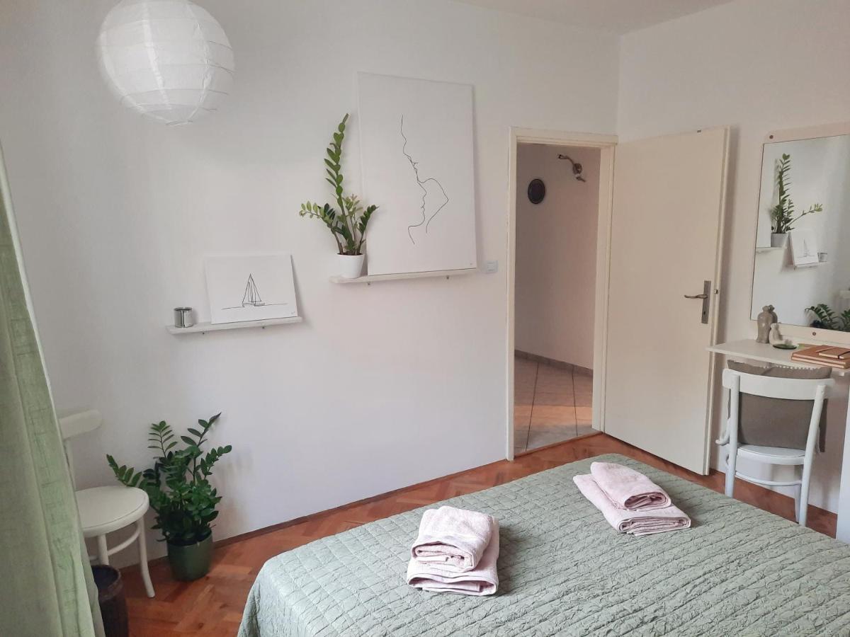 Apartment Nino In Pula Ngoại thất bức ảnh