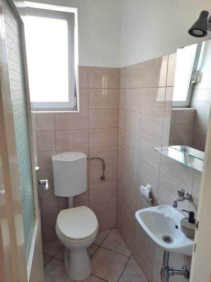 Apartment Nino In Pula Ngoại thất bức ảnh