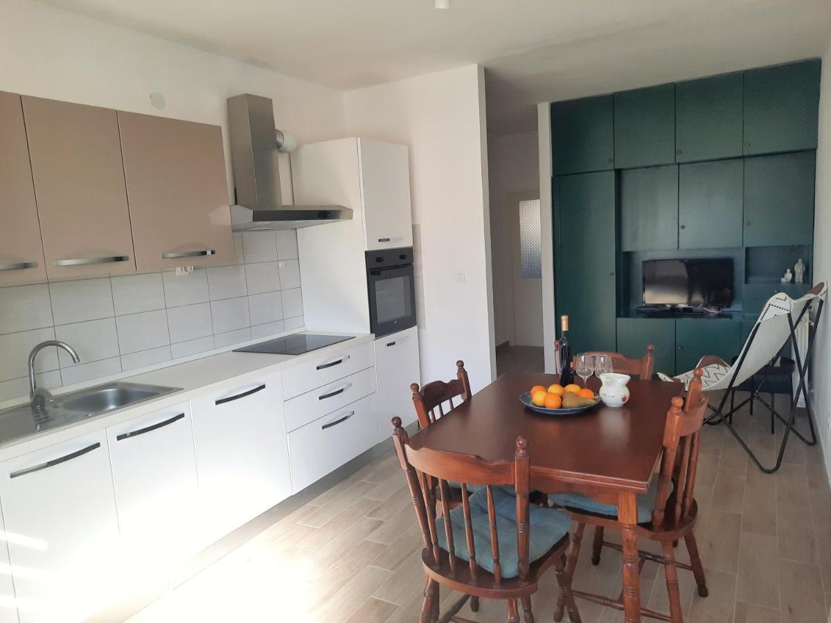 Apartment Nino In Pula Ngoại thất bức ảnh