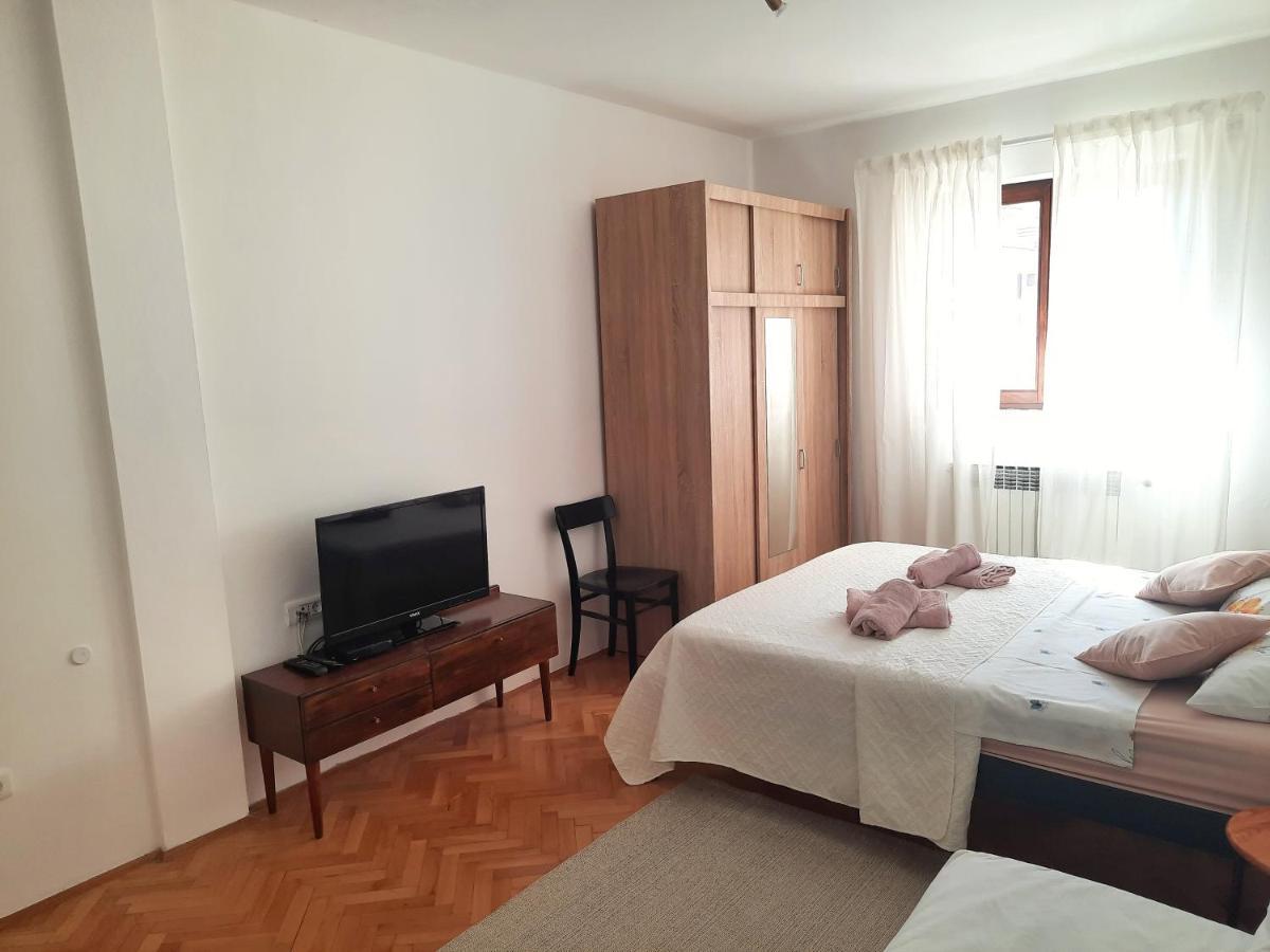 Apartment Nino In Pula Ngoại thất bức ảnh